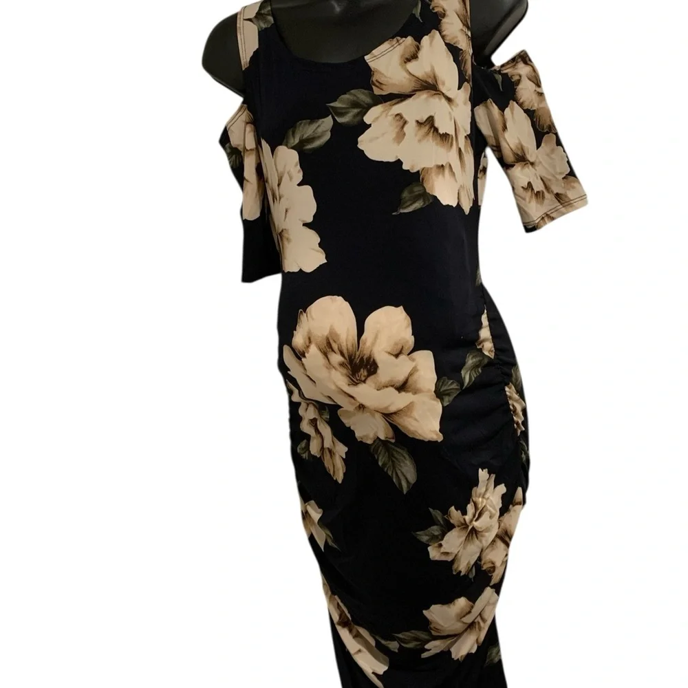 Maternity Maxi Dress Black & Cream Floral Off Shoulder Flutter Sleeve - Picture 3 of 5